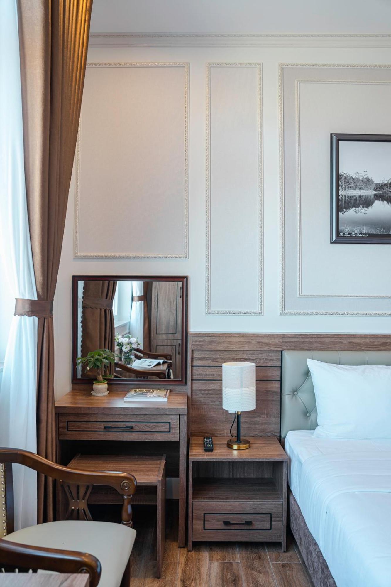 Pine View Hotel Dalat Esterno foto