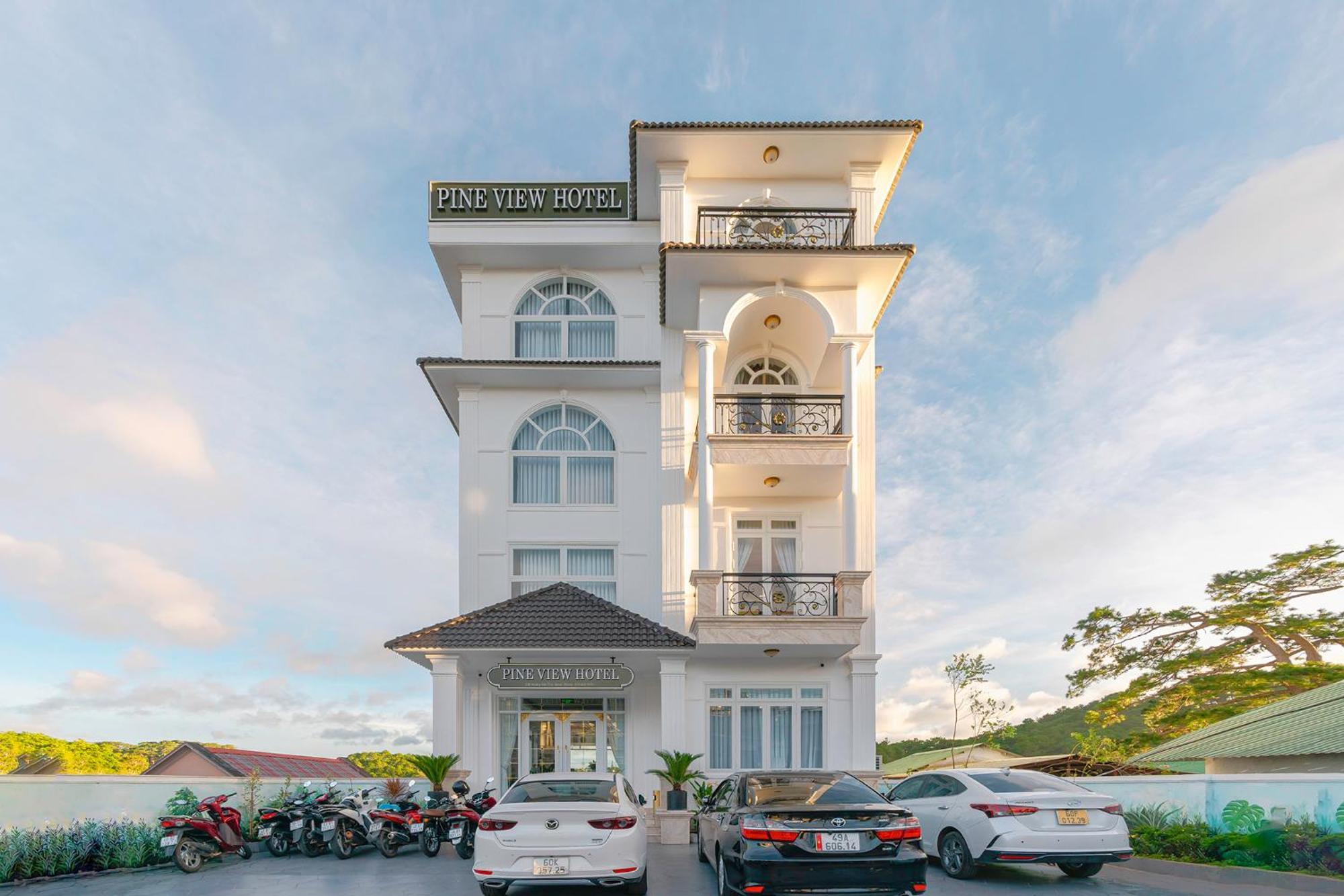 Pine View Hotel Dalat Esterno foto