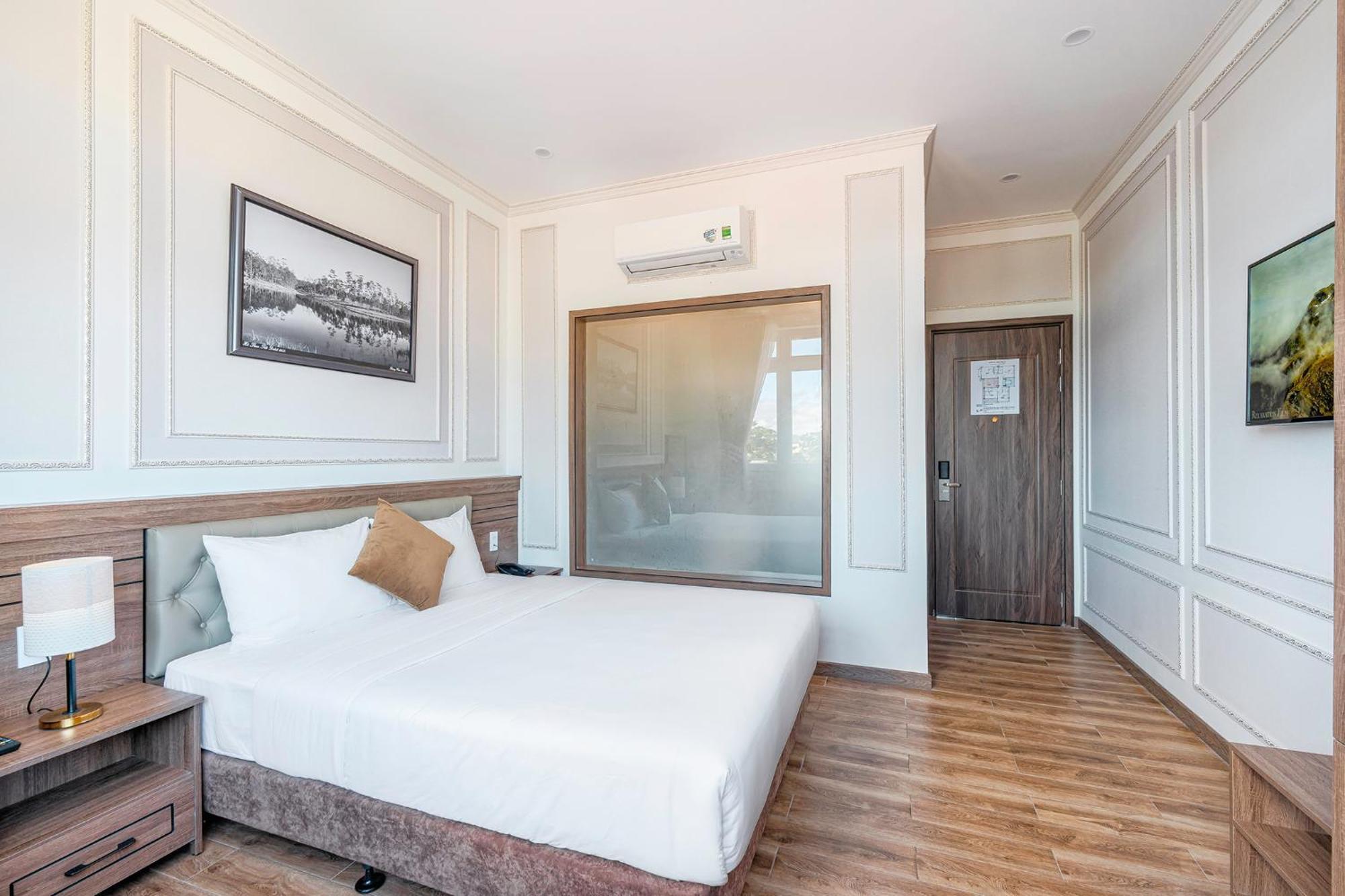Pine View Hotel Dalat Esterno foto