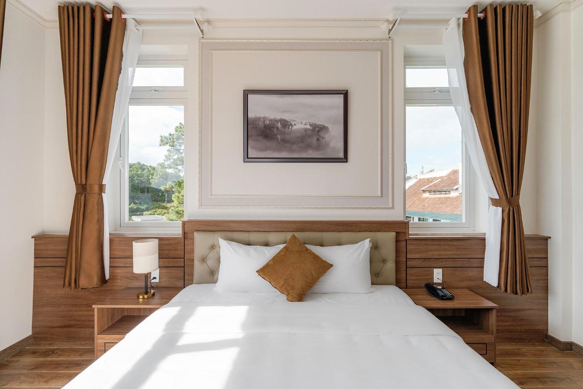 Pine View Hotel Dalat Esterno foto