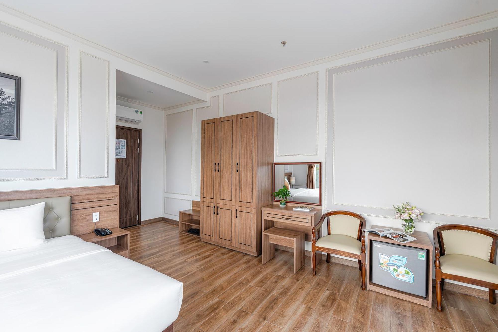 Pine View Hotel Dalat Esterno foto