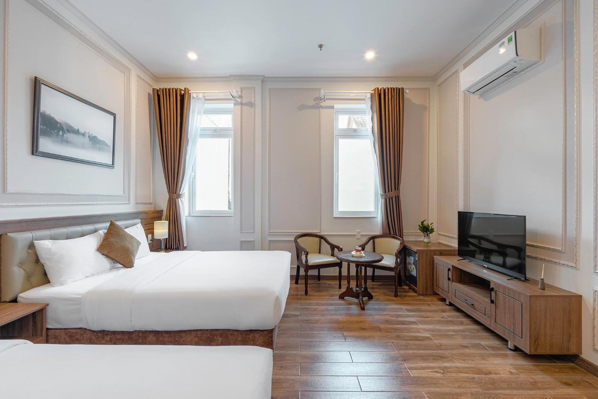 Pine View Hotel Dalat Esterno foto